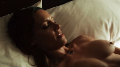 Emmanuelle Chriqui Lesbian Sex With Kadee Strickland Nude Topless