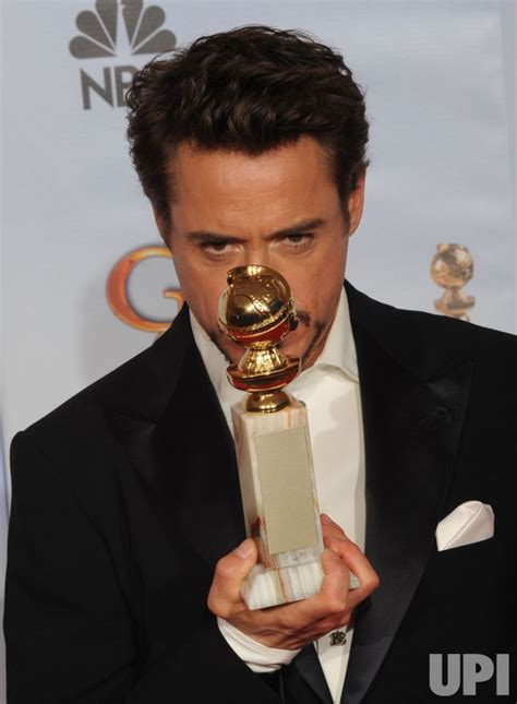 Photo Robert Downey Jr Wins At The 67th Annual Golden Globe Awards Lap20100117143