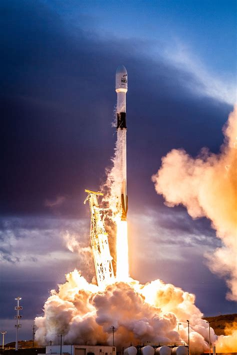 This document is not intended for detailed design use. Falcon 9 - Wikipedia