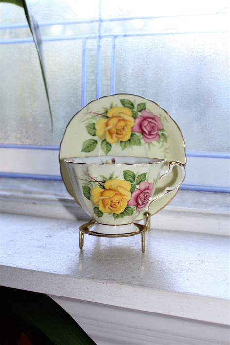 Paragon Tea Cup And Saucer Pink And Yellow Roses 1950s