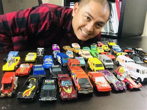 MLDSPOT | Bayu Hidayat, Sang Superfan Diecast dan Hot Wheels