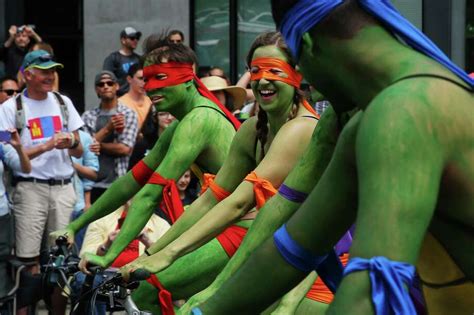 Solstice Parade Thrills Amuses Titillates In Seattle Sfgate