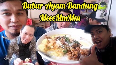 Bubur ayam jakarta is now very easy to find, morning, afternoon or even night, there are always some who sell it. Bubur Ayam Khas Bandung, bener bener MMeeemmm - YouTube