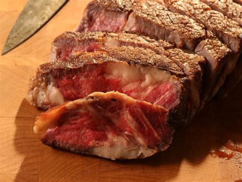 This simple recipe is a show stopper! Alton Brown Prime Rib Oven : We figure the overall yield ...