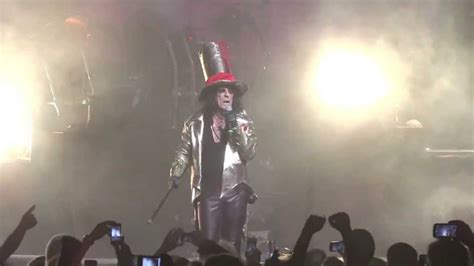 Alice Cooper Schools Out Live Beacon Theater Nyc 07182013