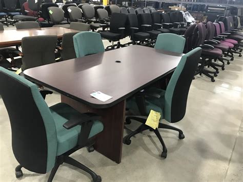 Used Office Conference Tables Used Conference Tables At Furniture Finders