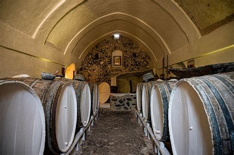 Best 10 Wineries In Santorini Greeka