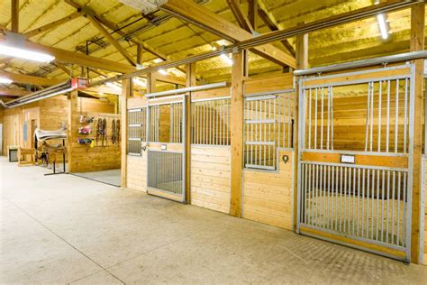 Montana Horse Ranch With An Indoor And Outdoor Riding Arena