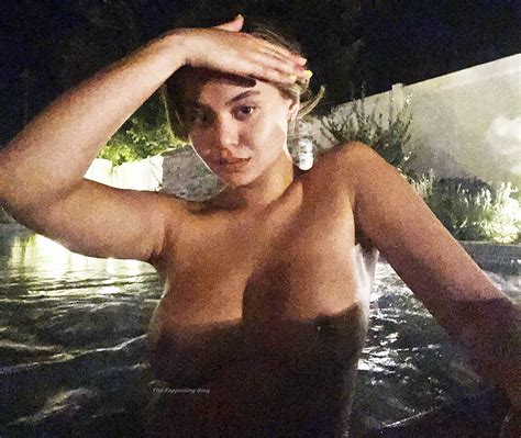 Sofia Jamora Nude Topless Leaked Images