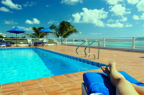 4 Reasons You Should Visit The Caribbean This Summer Huffpost News