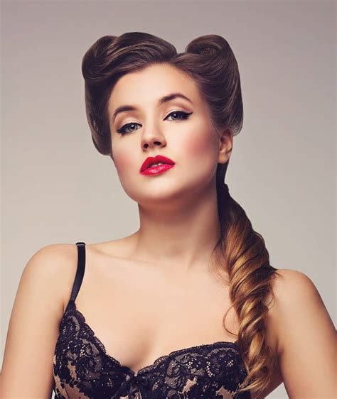 35 Modern Pin Up Hairstyles For A New Look In 2022