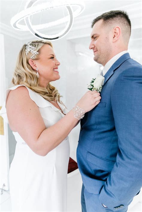 The little vegas chapel takes our wedding seriously. A Little White Wedding Chapel in Las Vegas | Ivette West ...