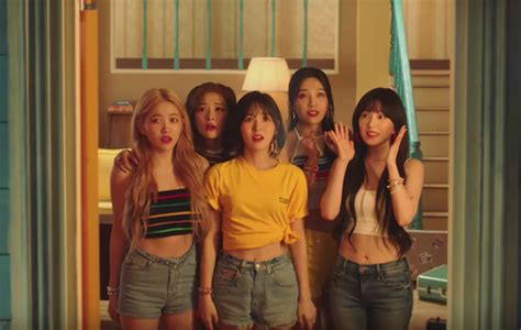 Details of the event are still scarce for now but update (29th march, 2:30pm): Red Velvet go on a summer vacation in video for 'Umpah Umpah'