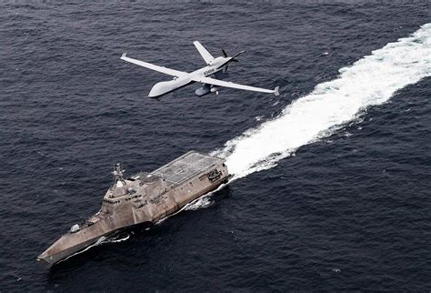 Picsvideo Us Navy Swarm Of Sea And Air Drones Track Down Destroy