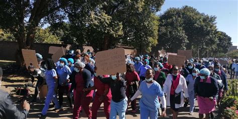 Zimbabwean Health Workers Call Off Strike “to Prevent Any Further Loss Of Life” Chimurenga News