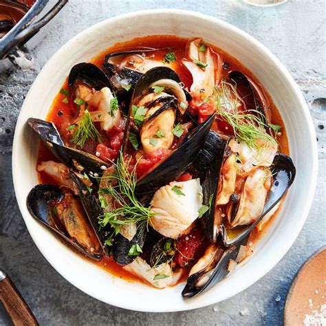 Although this recipe calls for chicken stock, if you are. Seafood & Fennel Cioppino | Recipe | Italian seafood stew ...