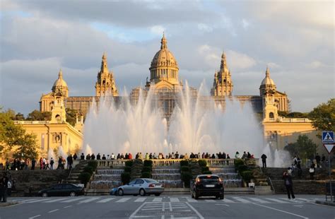 Amazing Tourist Attractions To See In Barcelona Spain