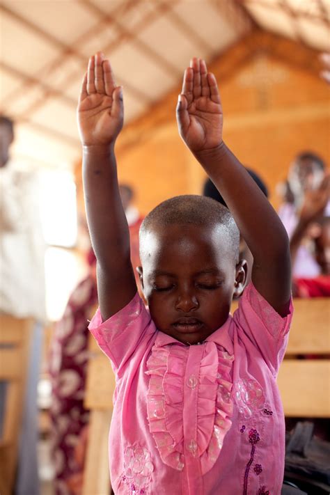 Pin By Africa New Life On Photos Children Children Praying