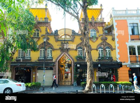 Condesa And Roma Norte Neighborhood Historic Building On Avenida Obregon Mexico City Stock