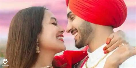 Neha Kakkar And Rohanpreet Singh Love Story Love First Sight Romance