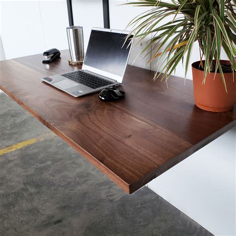 20 Wall Mounted Desk With Shelves