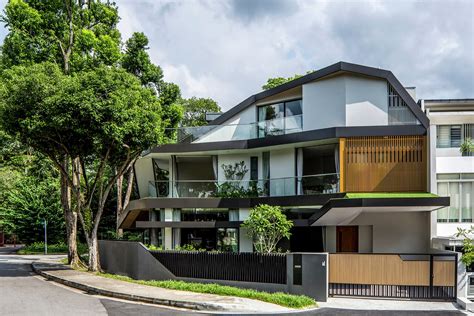 Luxurious Trevose House In Modern Style In Singapore The