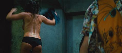 Naked Rebecca Ferguson In Mission Impossible Rogue Nation