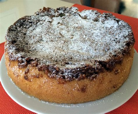 Others add a steusel topping. Apfelkuchen mit Knusper-Nuss-Topping | Rezept | Kuchen ...