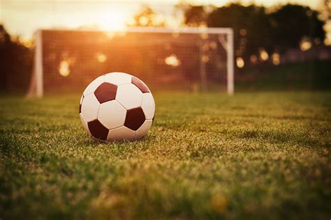 ACL injuries are a common foe for female soccer players | Dr. David