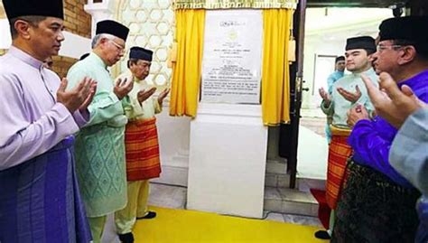 جامع مسجد کوالا لمپور (ur); Malaysians Must Know the TRUTH: KL's oldest mosque renamed ...