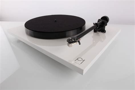 Rega Planar 1 Turntable