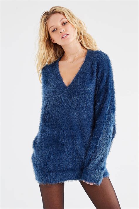 Uo Oversized Fuzzy Sweater Sweater Dress Sweaters Fuzzy Sweater