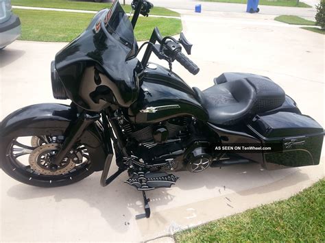 Blackout industries blackout industries street glide street king. 2011 Harley Street Glide Custom Bagger