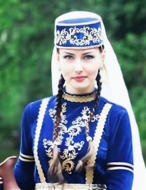 Crimean Tatar Beautiful Women Pictures Traditional Outfits Fashion
