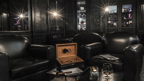 5 Best Cigar Bars In Paris To Feel Like Youre In A Hemingway Novel