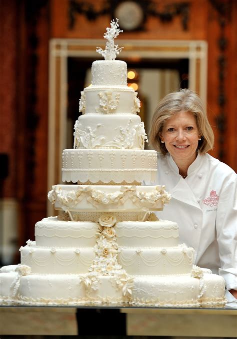 The newlyweds' initials, c & w, are stenciled into the cake's bottom layer. Kate Middleton, Prince William's Wedding Cake Slice to Be ...