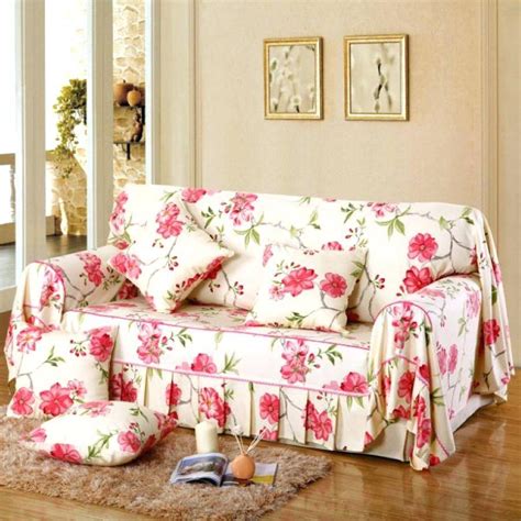 15 Best Floral Slipcovers
