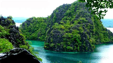 The Lakes Of Coron Palawan Kayangan And Barracuda Lakwatserong Tsinelas