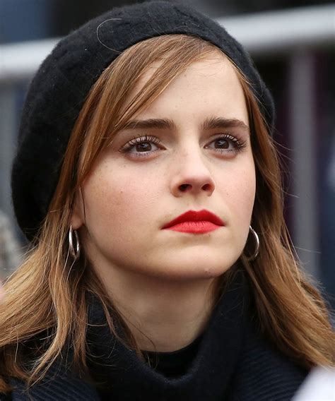 Эмма шарлотта дюэрр уотсон (emma charlotte duerre watson). Emma Watson's Top 27 Earring Moments | InStyle.com