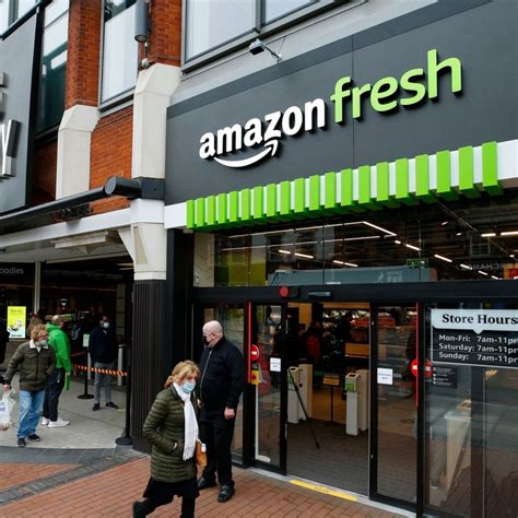 Case Study Amazons ‘just Walk Out Shopping Passionate In Marketing