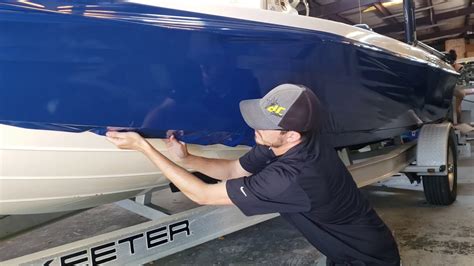 Quick Video On How I Start Installation On A Boat Wrap Youtube