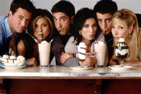 بعد غياب 16 عامًا عودة مسلسل Friends رسمياً في هذا التاريخ