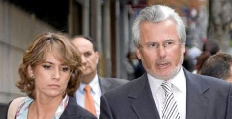 La fiscal general de l'estat, dolores delgado, manté des de fa anys una relació molt estreta amb l'exjutge i ara advocat baltasar garzón. Caso Villarejo: El Supremo archiva las denuncias contra ...