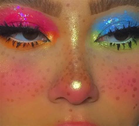 𝚌𝚞𝚝𝚎 𝚛𝚊𝚒𝚗𝚋𝚘𝚠 𝚊𝚎𝚜𝚝𝚑𝚎𝚝𝚒𝚌 𝚖𝚊𝚔𝚎 𝚞𝚙 𝙽𝚘𝚝𝚖𝚒𝚗𝚎 Indie Makeup Creative Eye
