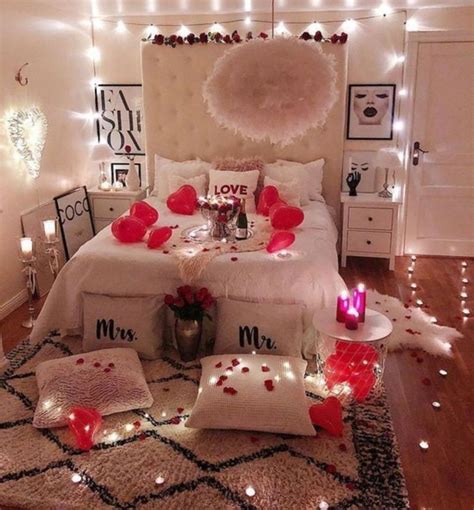 25 Romantic Valentine Bedroom Design Ideas For Couples