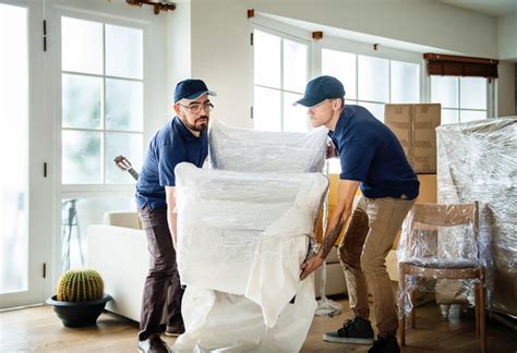 Should You Hire Professional Packers Move Guru