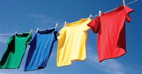 Drying Clothes Outside: Pros and Cons | Moms.com