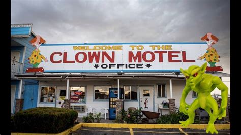 Inside The Haunted Clown Motel Tonopah Nevada Youtube