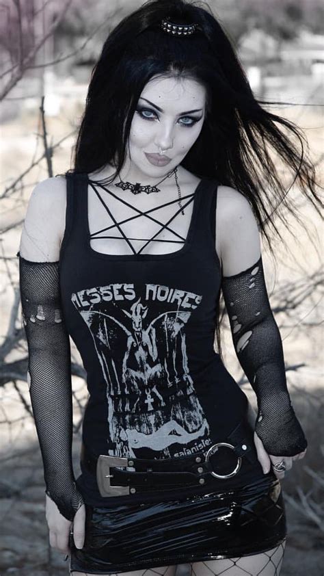 Puss In Boots 😺 Punk Girls Gothic Girls Alt Girls Goth Beauty Dark Beauty Dark Fashion