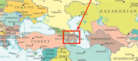 Limita al este con el mar caspio, al norte con rusia, al noroeste con georgia, al oeste con armenia y al sur con irán. Azerbaijan | amuuni